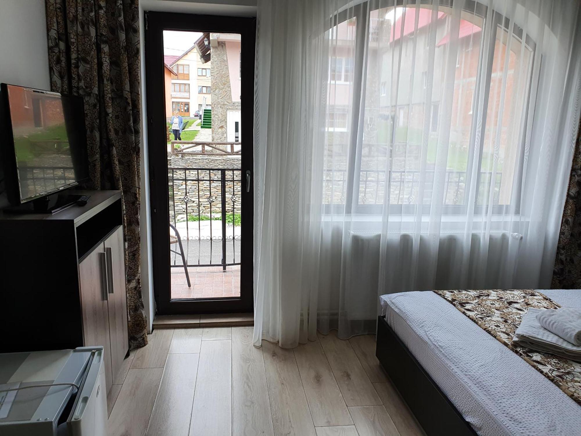 Vila Ozon Ranca Bilik gambar