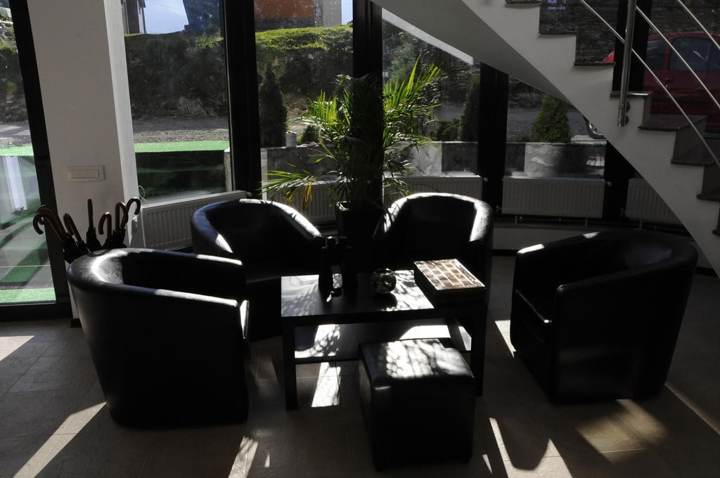 Vila Ozon Ranca Luaran gambar