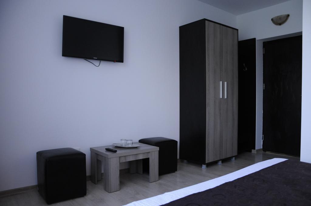 Vila Ozon Ranca Bilik gambar